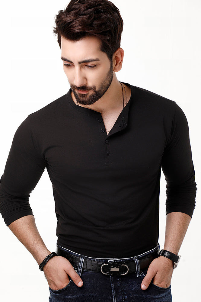 Black Full Sleeves Henley