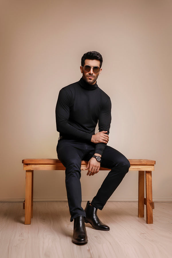 Black Full Sleeves Turtle Neck