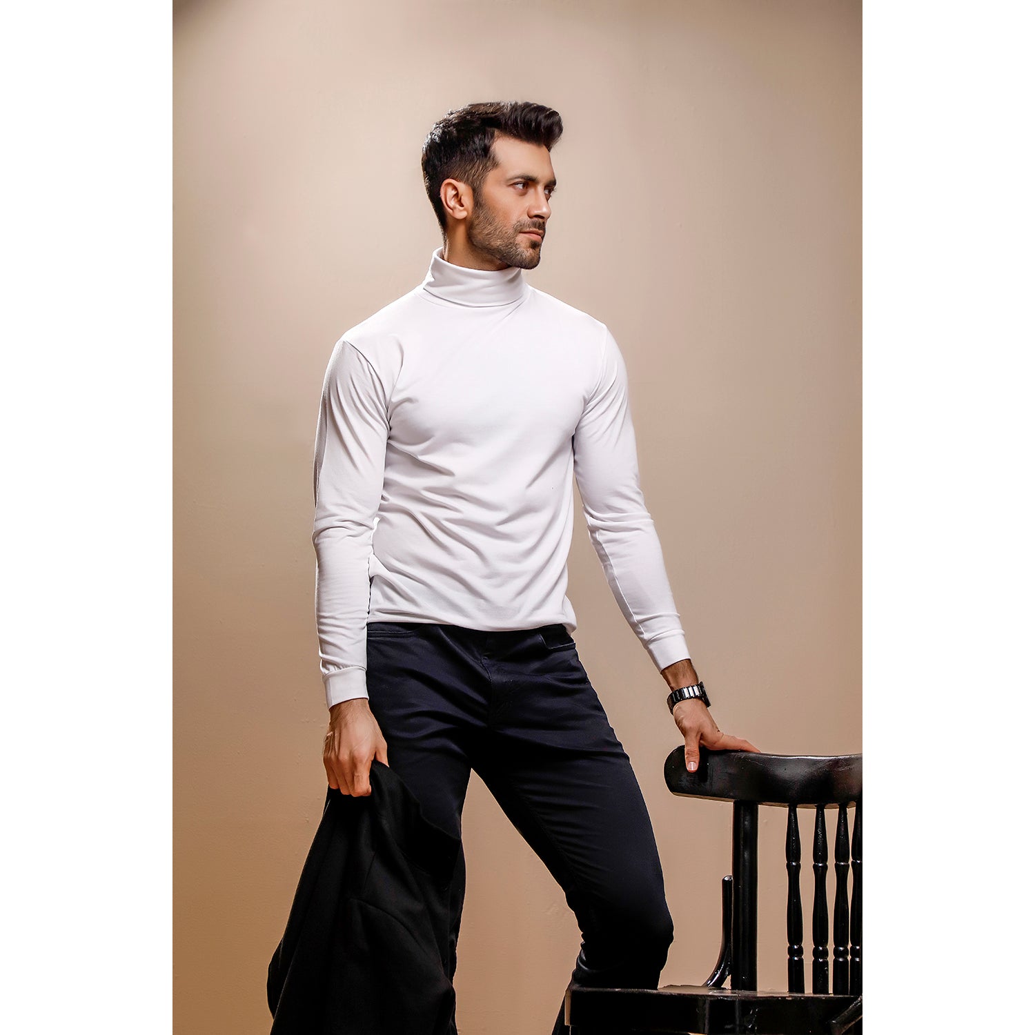 White Full Sleeves Turtle Neck
