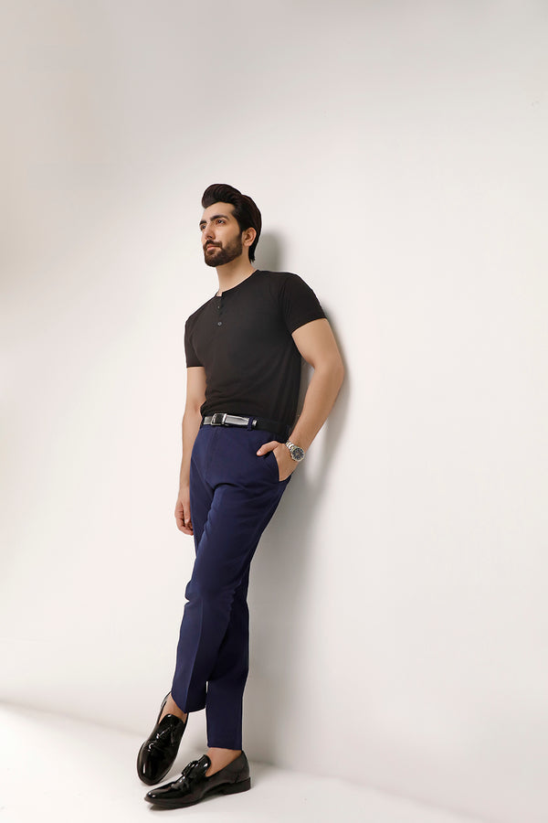 Black Half Sleeves Henley