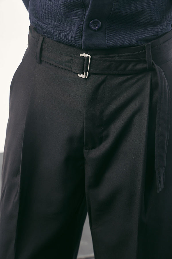 Black Relaxed Fit Pleated Trouser With Belt