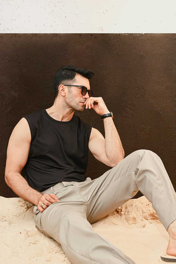 Black Sleeveless Tank Top