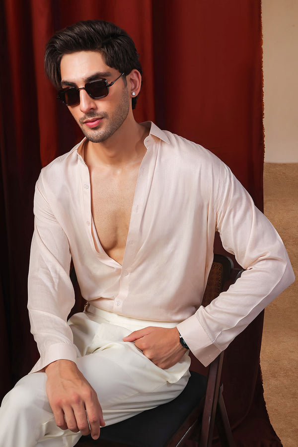 Peach Relaxed Linen Shirt With Cutaway Collar