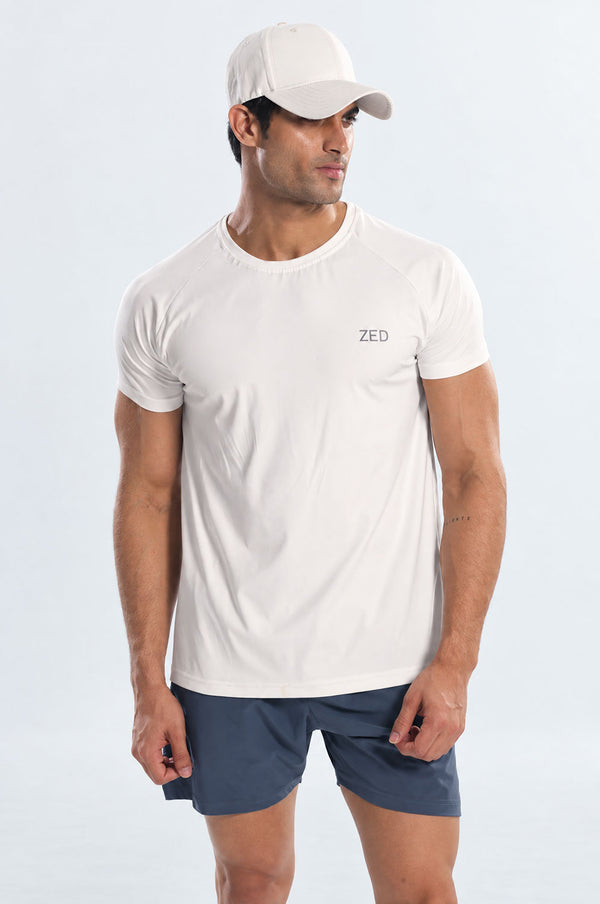 White COURTFLOW™ Anti-Odor Active Tee