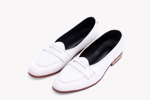 Super Low Top White Penny Loafer
